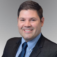 Dr. Evan R Santiago