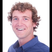 Dr. Peter D Smidt
