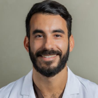 Dr. Lee  Kojanis