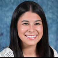 Dr. Natalia  Montoya