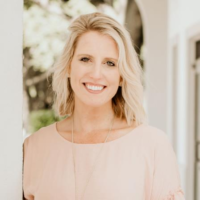 Dr. Emily  Moers-Walding