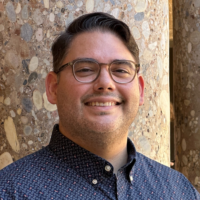 Dr. Ruben  Espinoza