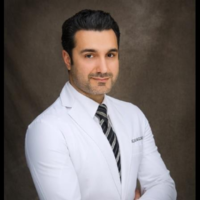Dr. Farzad  Mazloomi