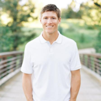 Dr. Daniel T McFarland