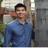 Dr. Robert W Quan