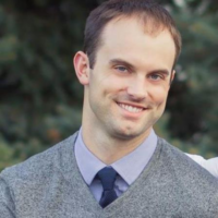 Dr. Michael J Reider