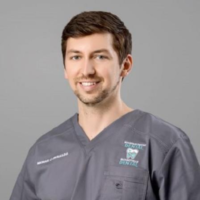 Dr. Michael Clifton Cagle