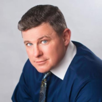 Dr. Logan  Veath