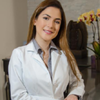 Dr. Yanela  Gonzalez