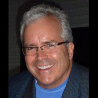 Dr. Stephen R Henry