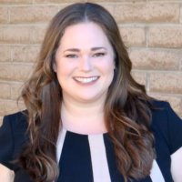 Dr. Nicole Elizabeth Stehle