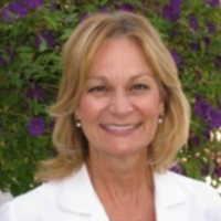 Dr. Julie  LaMar