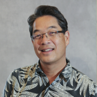 Dr. Randall T Louie