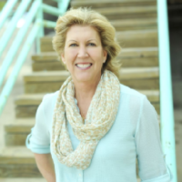 Dr. Anne M Norris Ozer