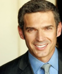 Dr. William  Toth