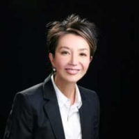 Dr. Claire  Cho