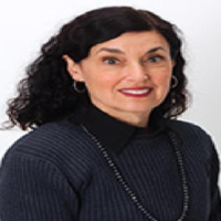 Dr. Lauren  Snyder