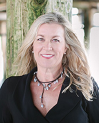 Dr. Janelle  Bacino