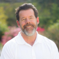 Dr. R Clark Henderson