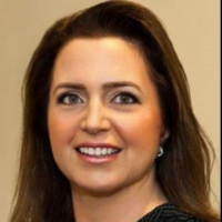 Dr. Claudia Bellini Torok