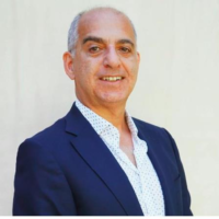 Dr. Farhad  Bina