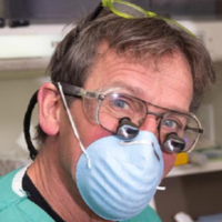 Dr. Stephen M Travis