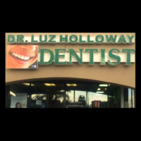Dr. Luz  Holloway