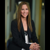 Dr. Vanessa  Cruz