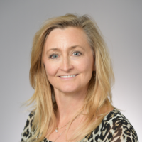 Dr. Jeane L Schoemaker