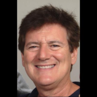 Dr. Clive  Rosenbusch