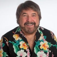 Dr. Martin H Zase