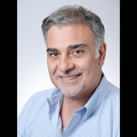 Dr. Manuel  Stefan