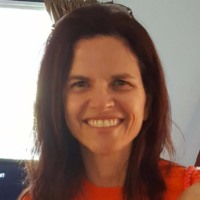Dr. Ilse  Berube