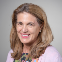 Dr. Catherine  King