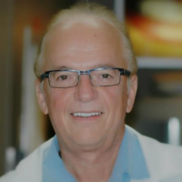 Dr. Michael  Walker