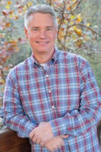 Dr. Keith E Kitchens
