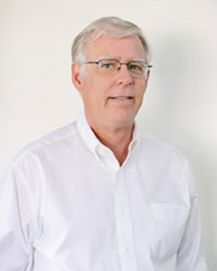 Dr. Donald R McGee