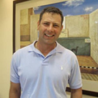 Dr. Tal  Morr