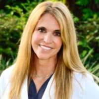 Dr. Robin F Edwards