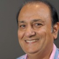 Dr. Mukesh A Kapadia
