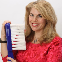 Dr. Lisa  Feldman