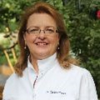 Dr. Candace Hanberry Rausch