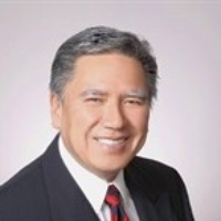 Dr. Robert M Wai