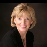 Dr. Birgit T. Schold