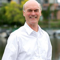 Dr. Mark M Dale