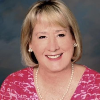 Dr. DAWN L GREEN