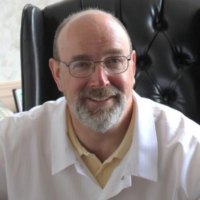 Dr. Elliot P Frey