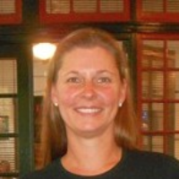 Dr. Therese M Bogs