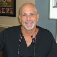 Dr. Steven J Hillesheim
