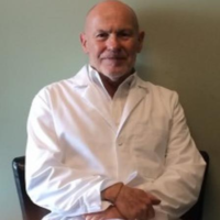 Dr. Steven  Grossman
